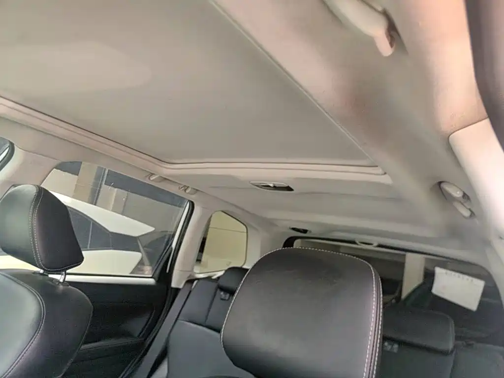 Subaru Forester 2016 — фото 18