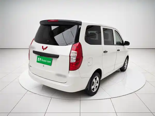 Wuling Hongguang 2023