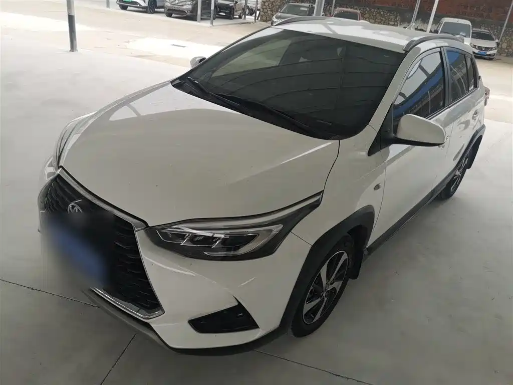Toyota Yaris L 2020 — фото 2