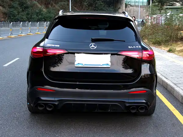 Mercedes-Benz GLC AMG 2025