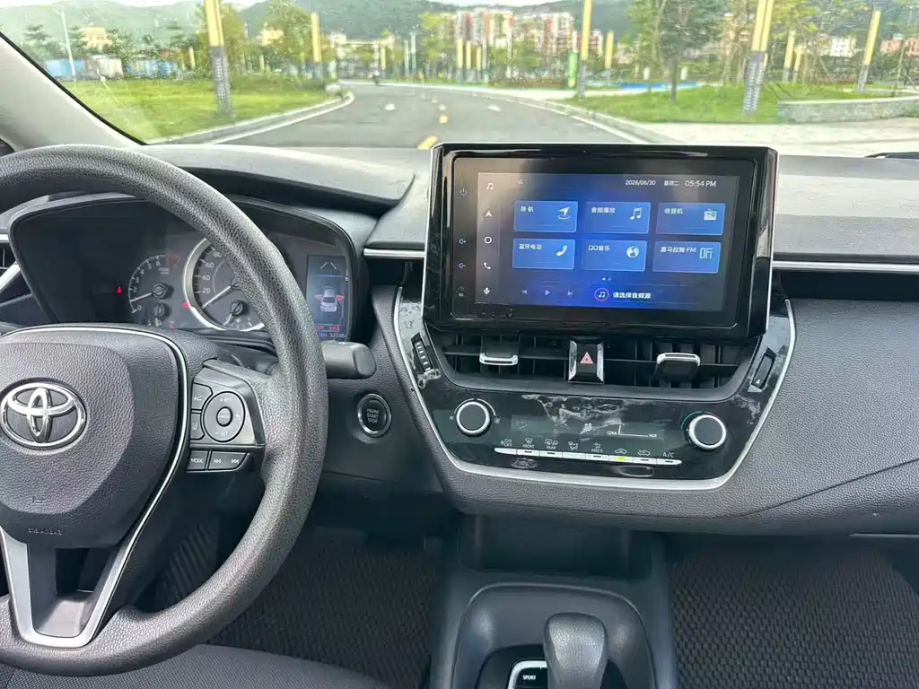 Toyota Corolla 2022 — фото 15