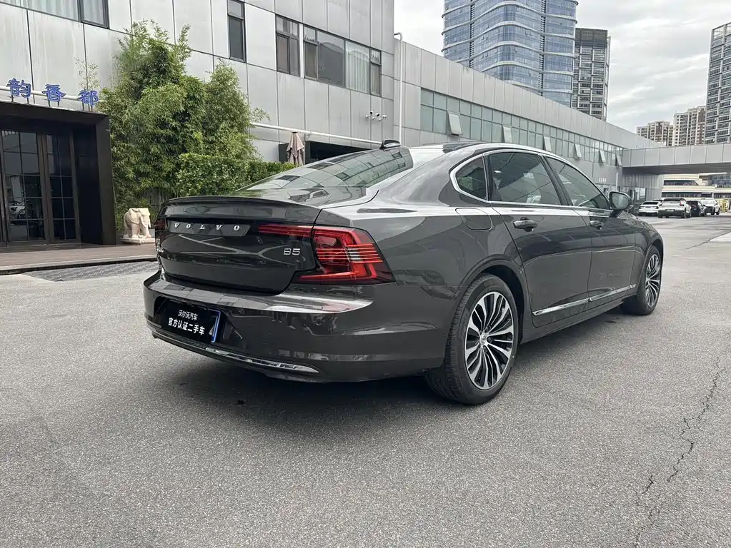 Volvo S90 2024 — фото 14