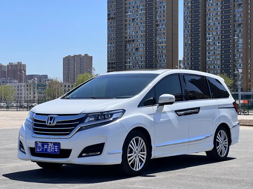 Honda Elysion 2019 — фото 1