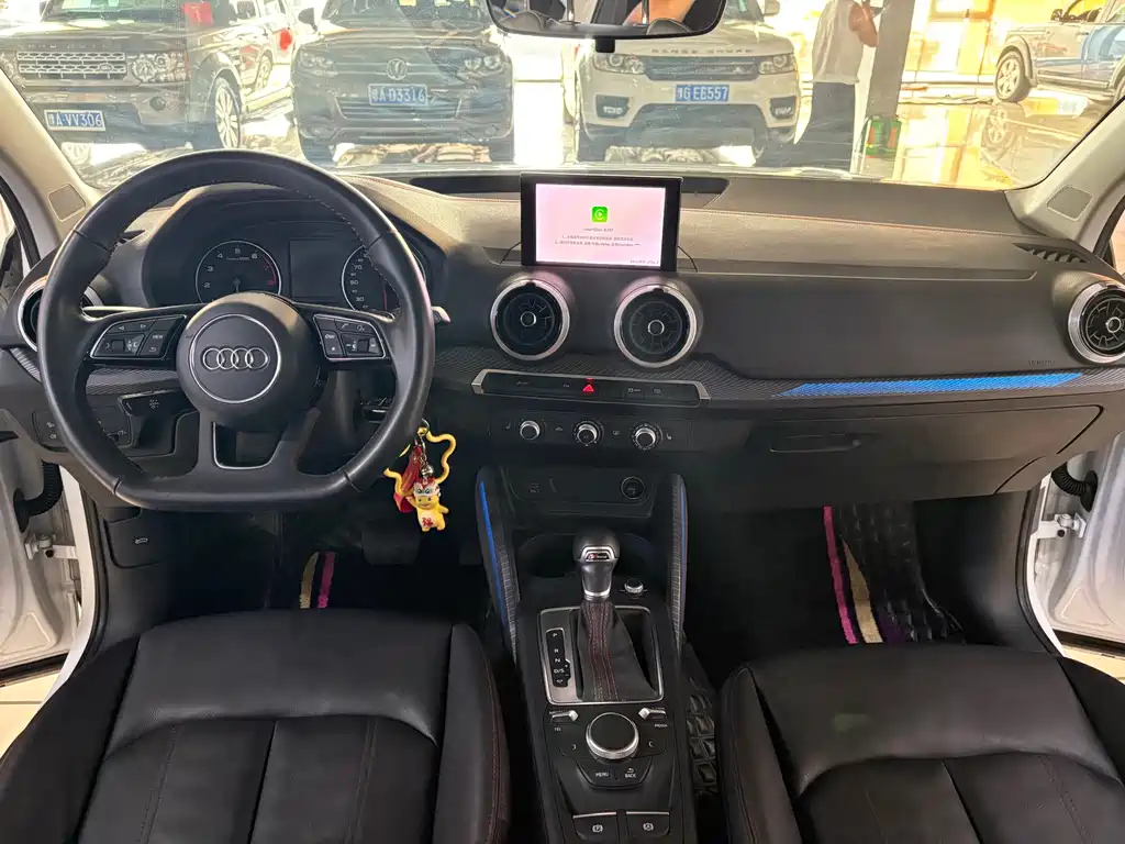 Audi Q2L 2022