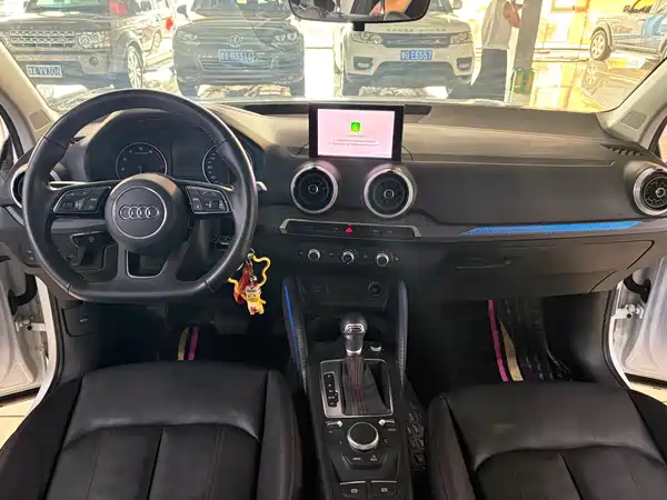 Audi Q2L 2022