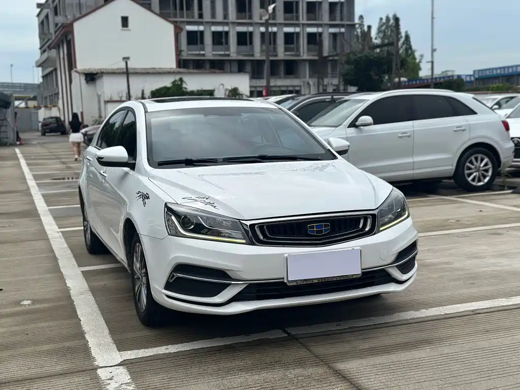 Geely Emgrand 2018