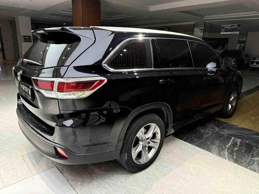 Toyota Highlander 2017