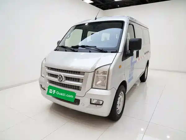 Dongfeng Xiaokang C35 2021