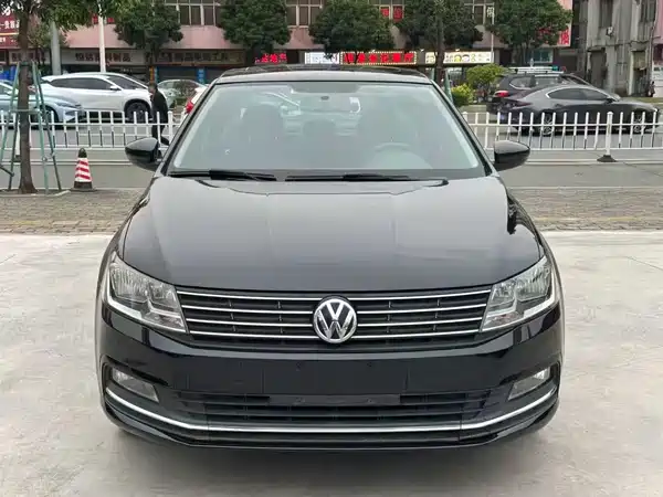 Volkswagen Lavida 2016