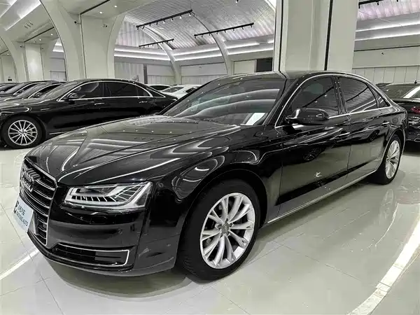 Audi A8 2014