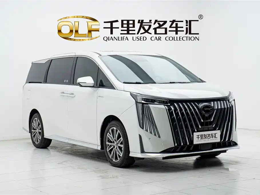 GAC Motor Trumpchi M8 2025 — фото 3