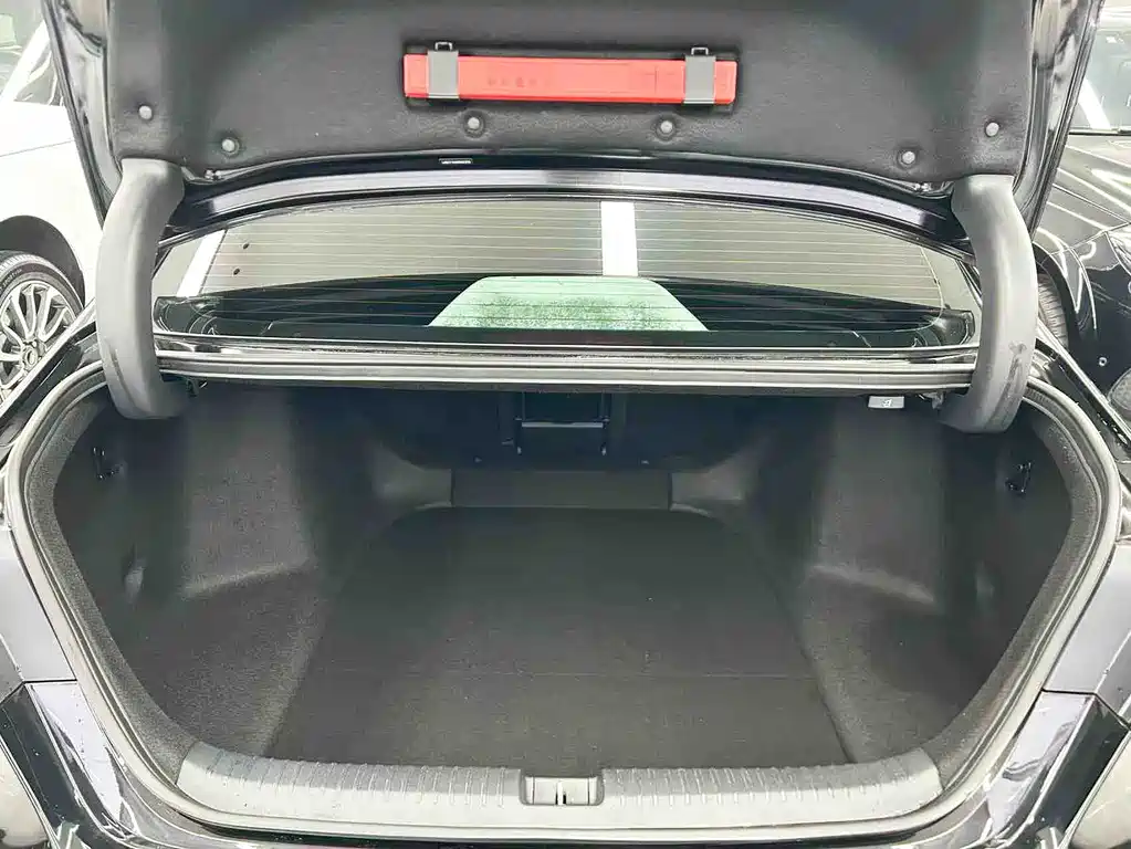 Honda Accord 2023 — фото 19