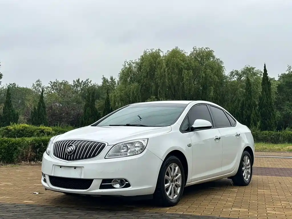 Buick Excelle 2013