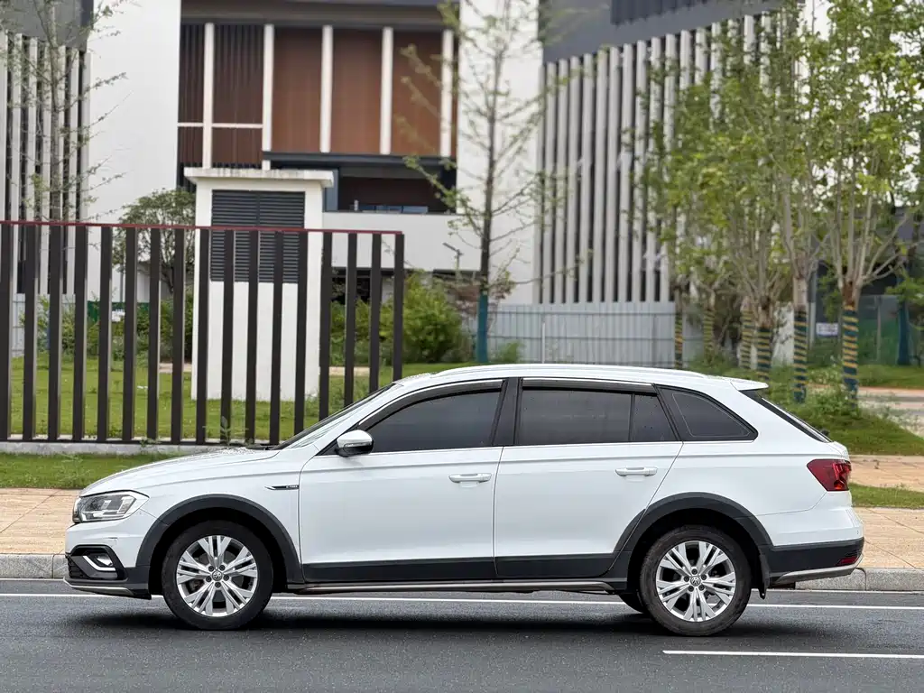 Volkswagen C-Trek 2018 — фото 11