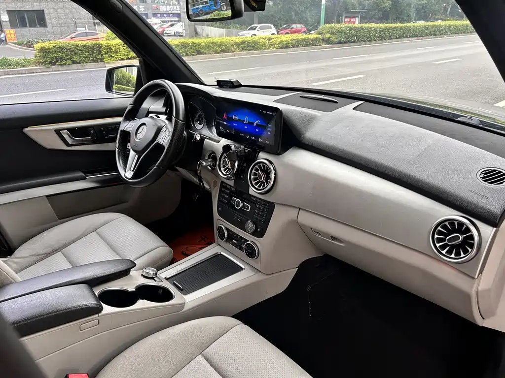 Mercedes-Benz GLK-Class 2013 — фото 16