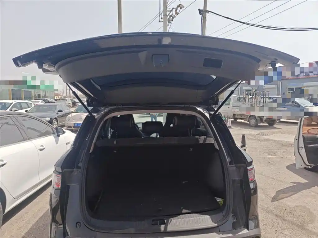 BYD Seal 05 DM-i 2025 — фото 15