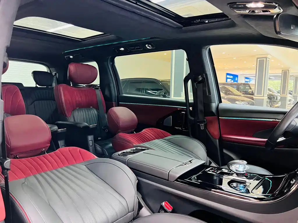 GAC Motor Trumpchi M8 2023 — фото 12