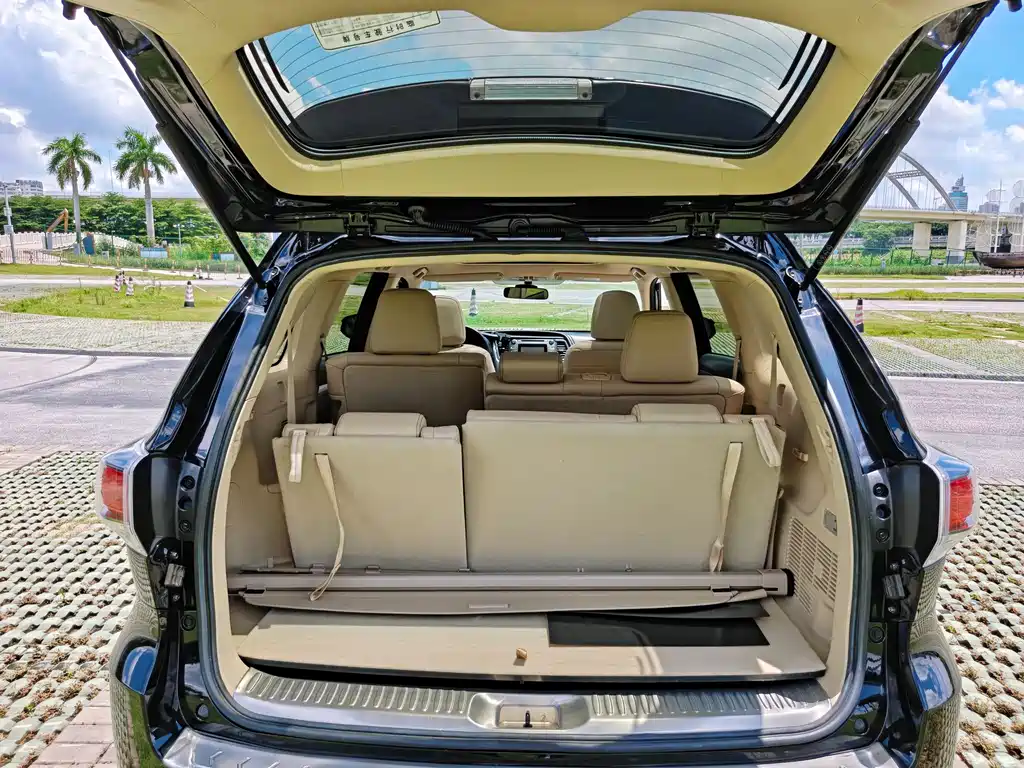 Toyota Highlander 2016 — фото 17