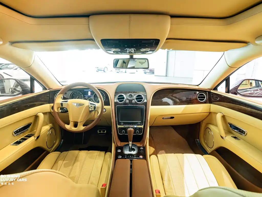 Bentley Flying Spur 2016 — фото 21