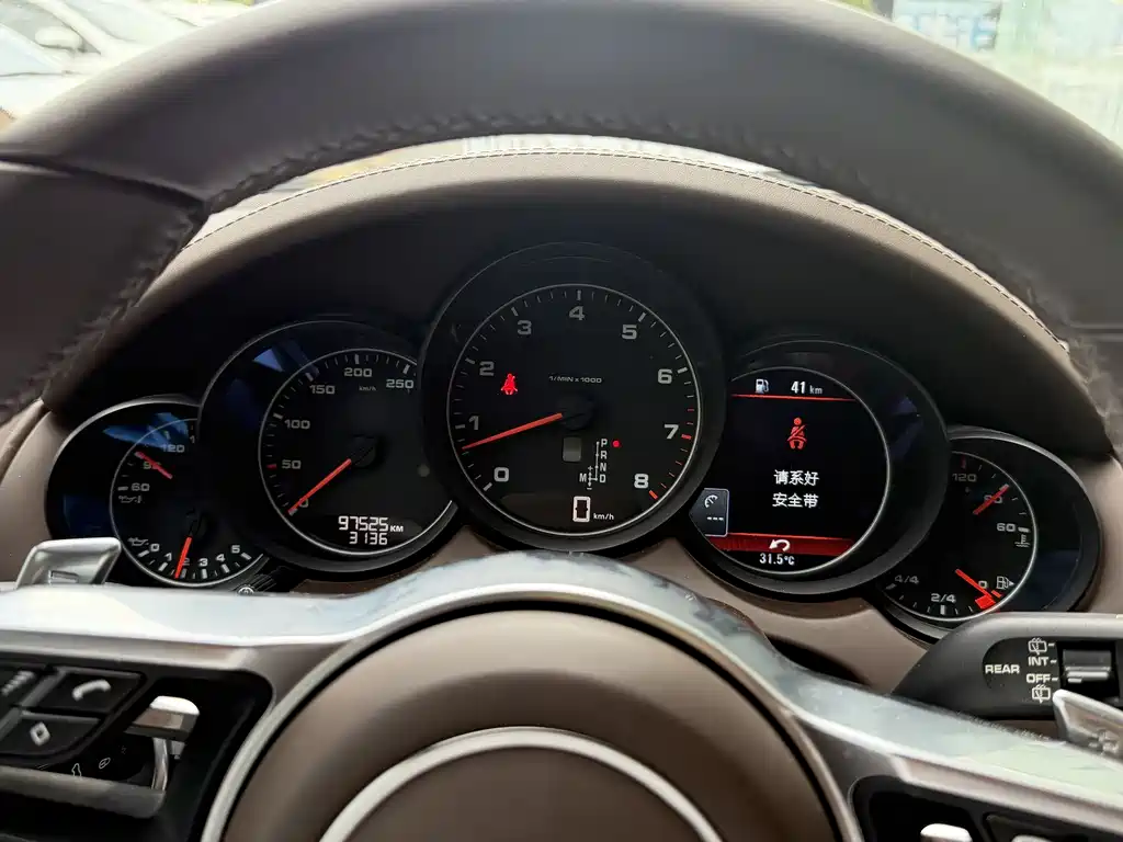 Porsche Cayenne 2016