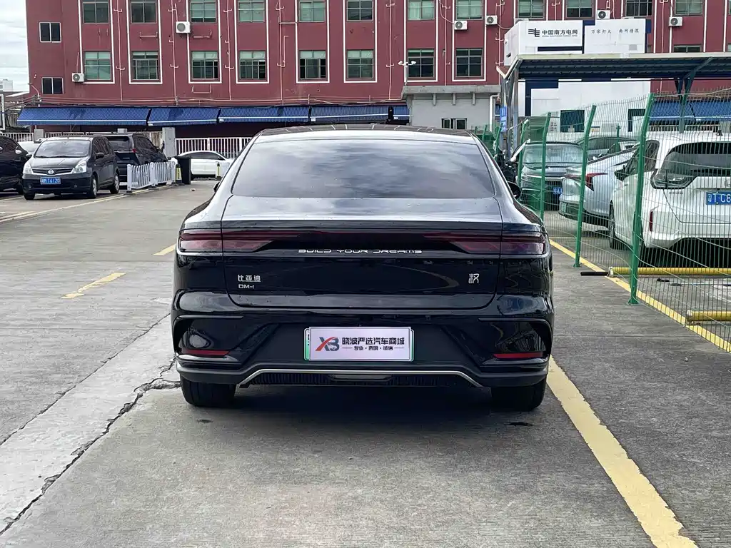 BYD Han 2024
