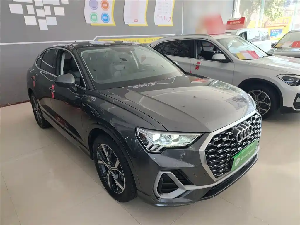 Audi Q3 Sportback 2020 — фото 22