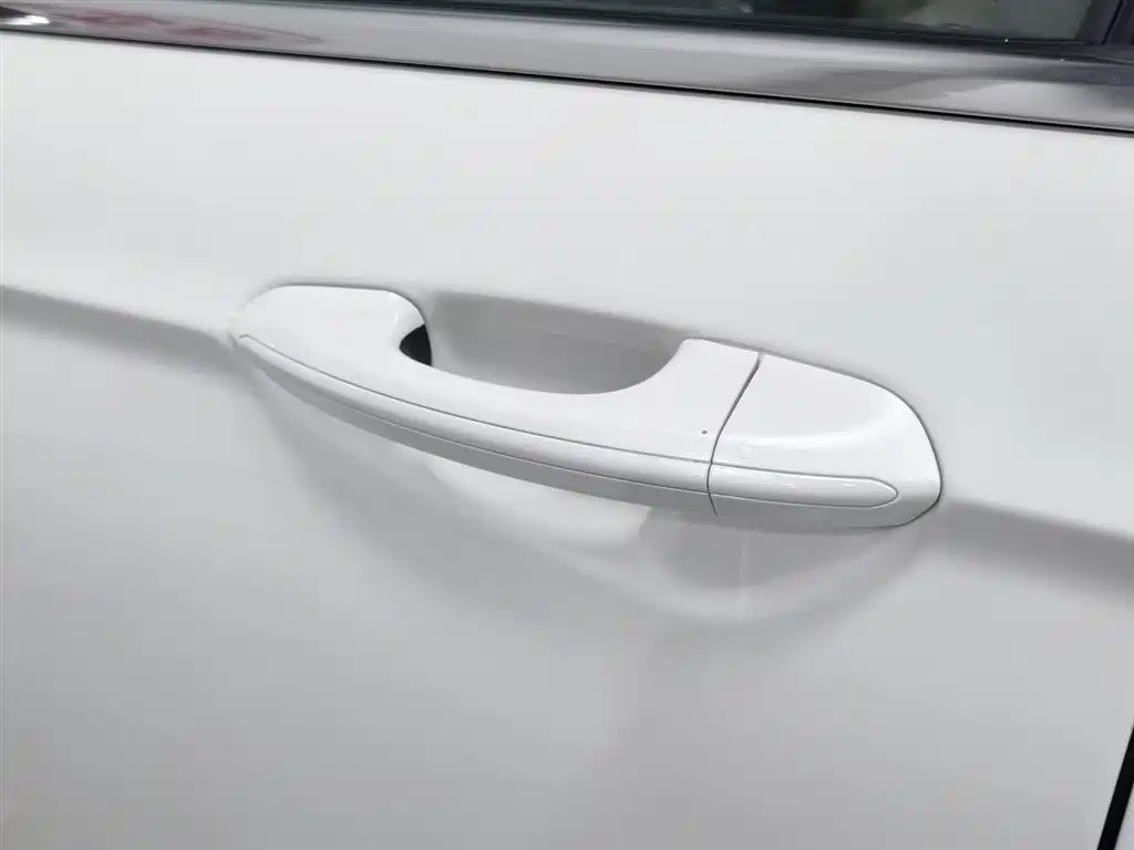 Ford Mondeo 2014 — фото 18