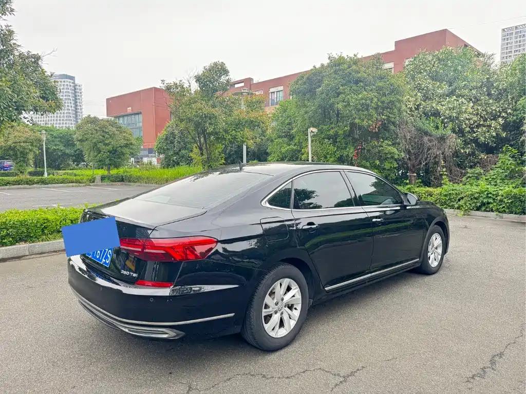 Volkswagen Passat 2019 — фото 4