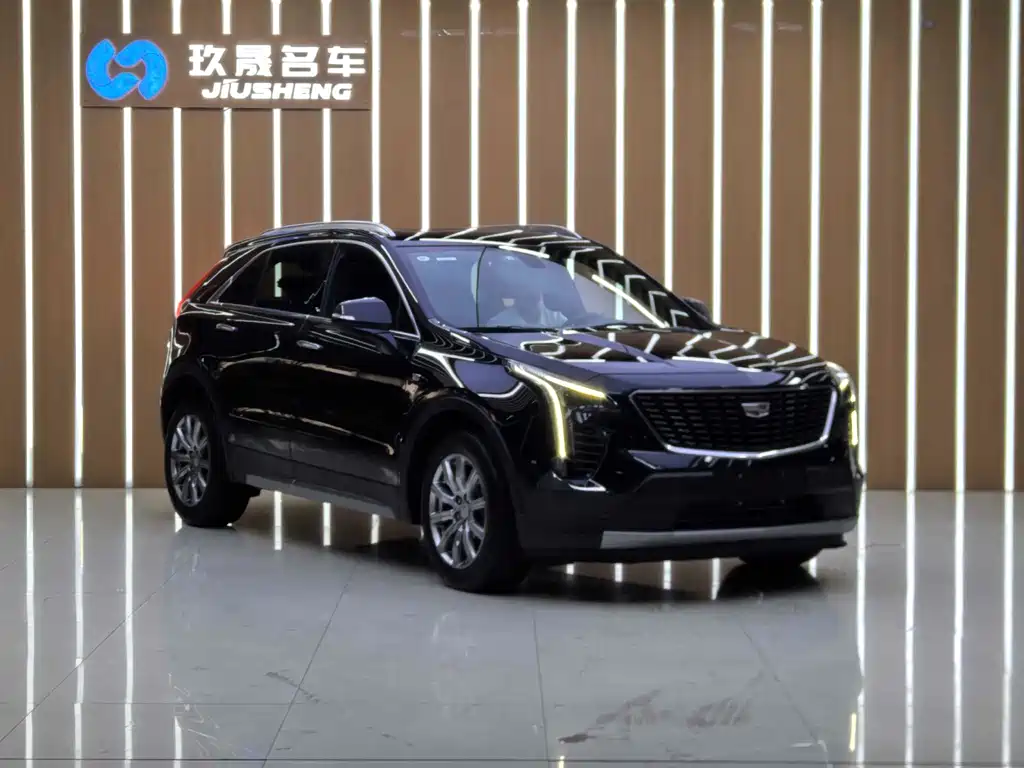Cadillac XT4 2021 — фото 3