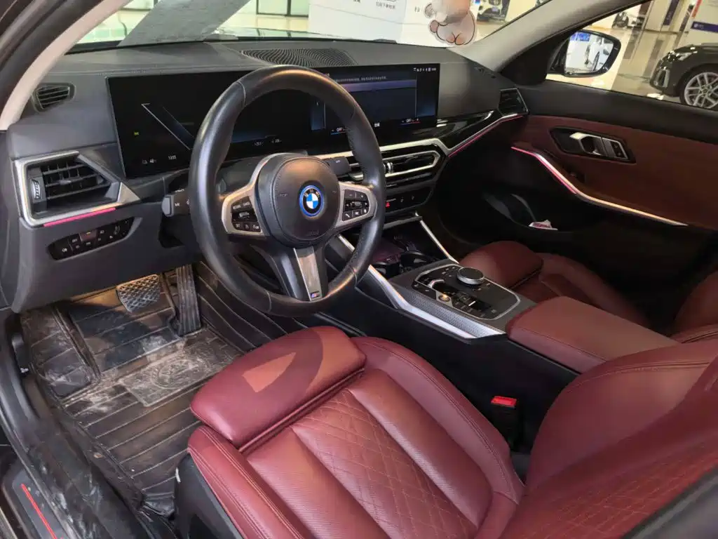BMW i3 2023 — фото 10