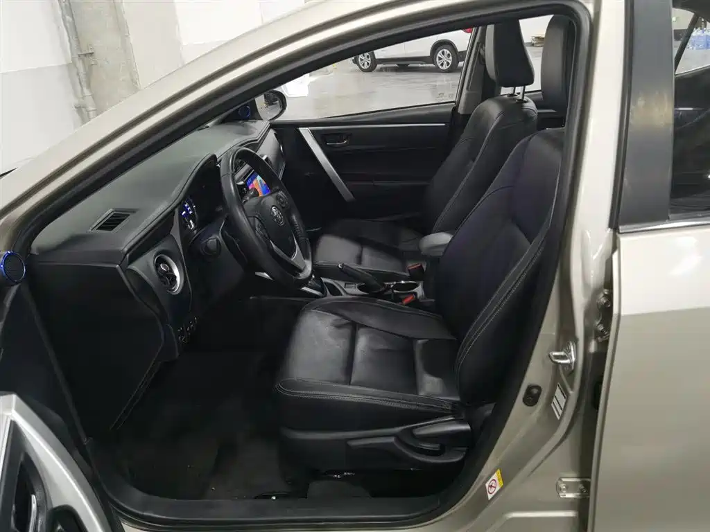 Toyota Corolla 2019 — фото 10