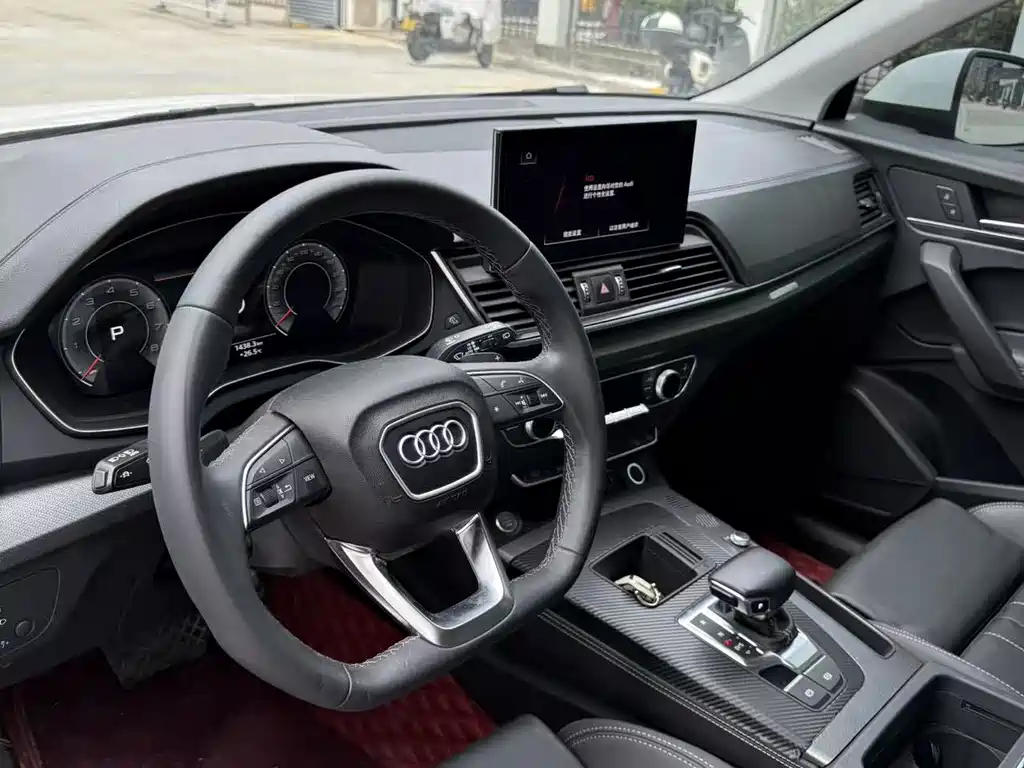 Audi Q5L 2022 — фото 4