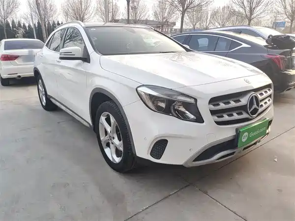 Mercedes-Benz GLA 2017