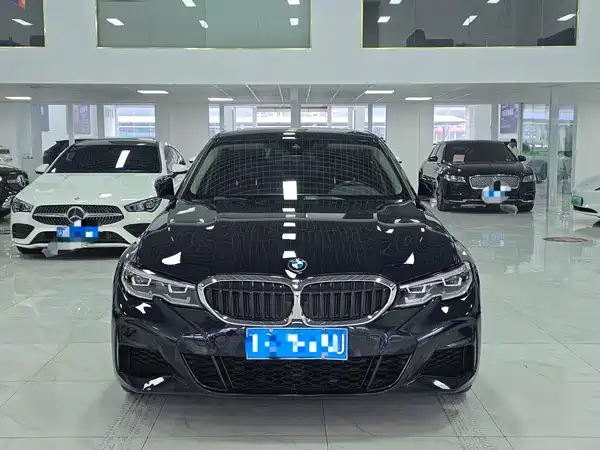 BMW 3 Series 2022