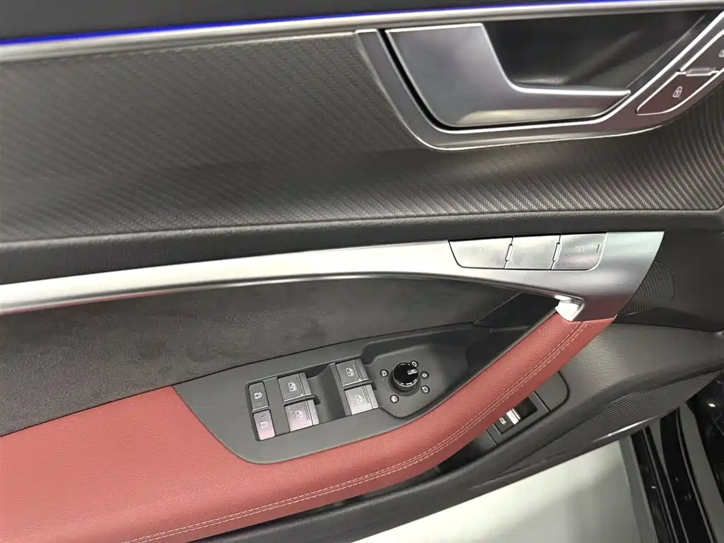 Audi A7L 2024 — фото 12