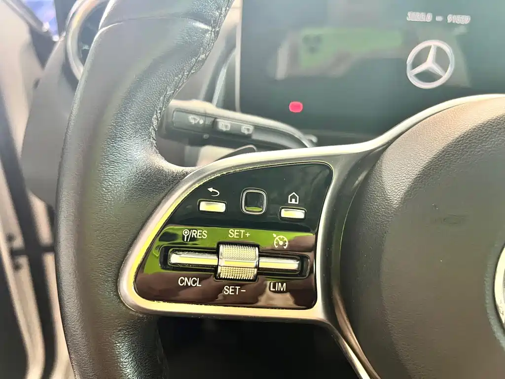 Mercedes-Benz GLB 2020 — фото 22