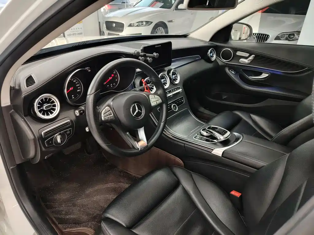 Mercedes-Benz C-Class 2017 — фото 9
