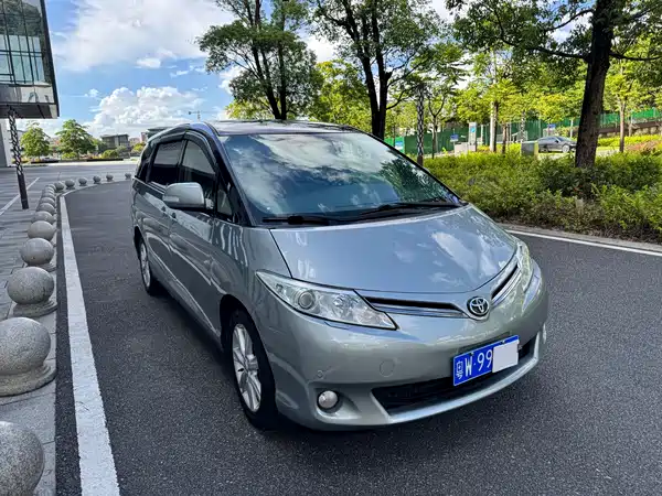 Toyota Previa 2009