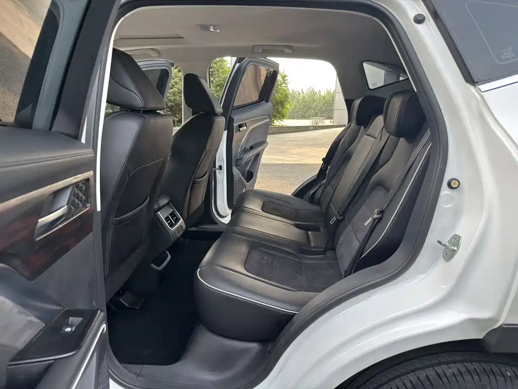Haval H6 2023 — фото 10