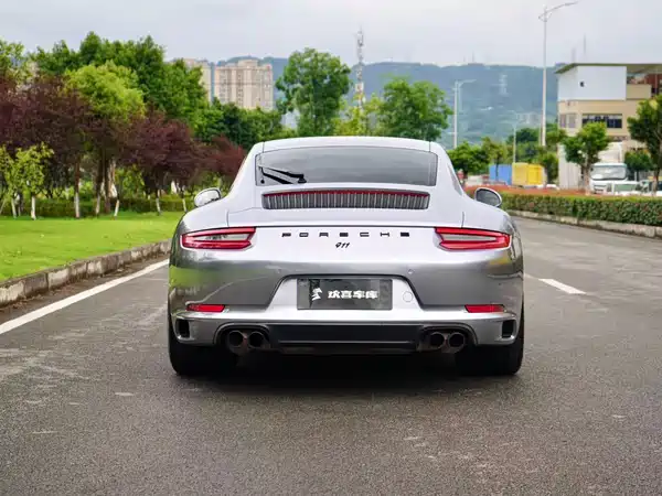 Porsche 911 2017