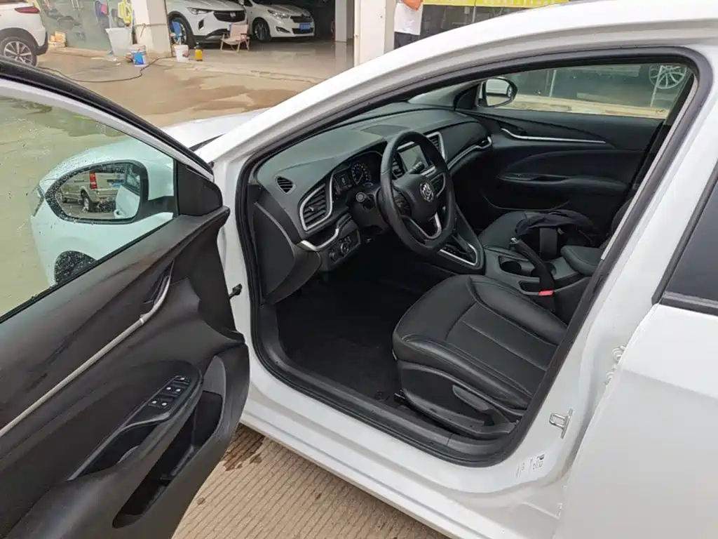 Buick Excelle GT 2020 — фото 16