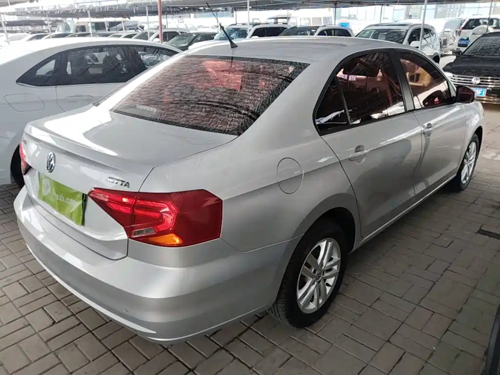 Volkswagen Jetta 2018