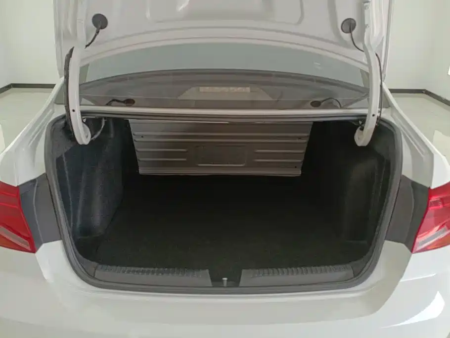 Volkswagen Jetta 2018