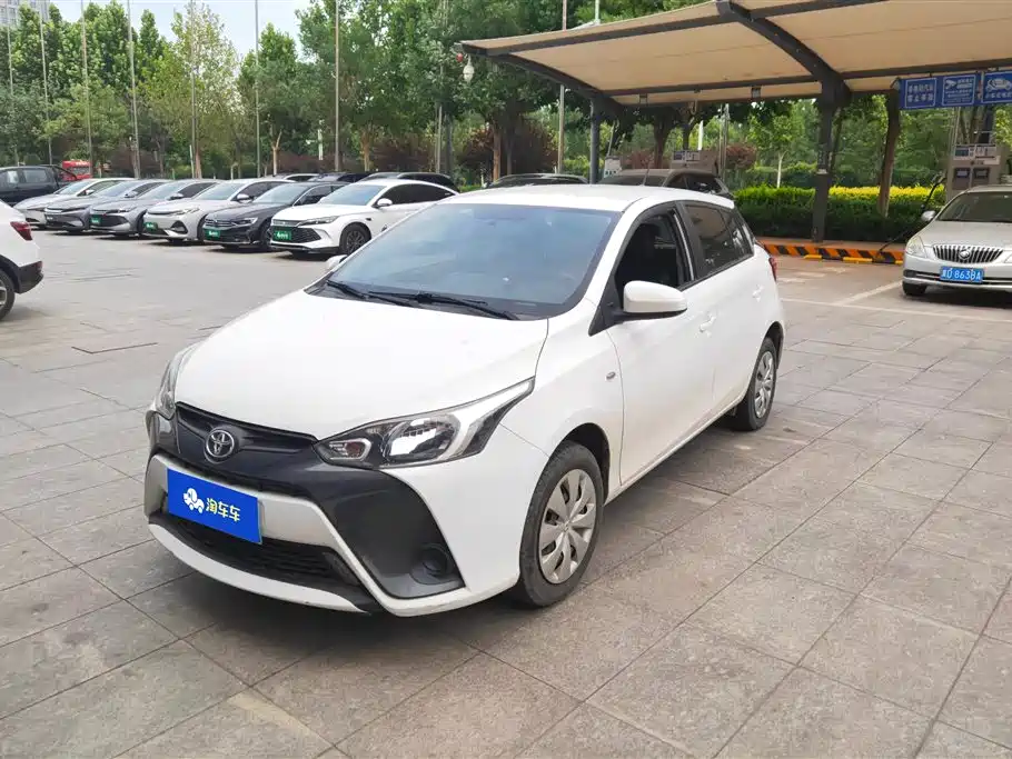 Toyota Yaris L 2016