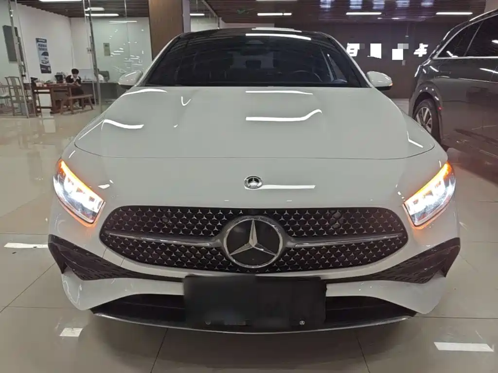 Mercedes-Benz A-Class 2023