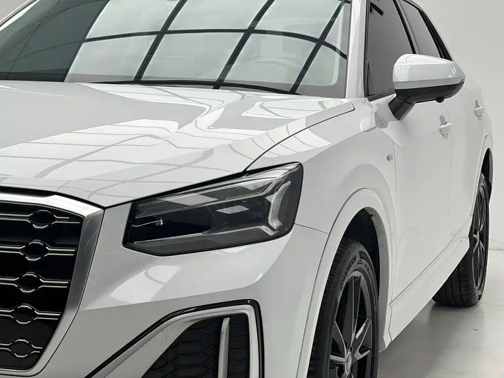 Audi Q2L 2022
