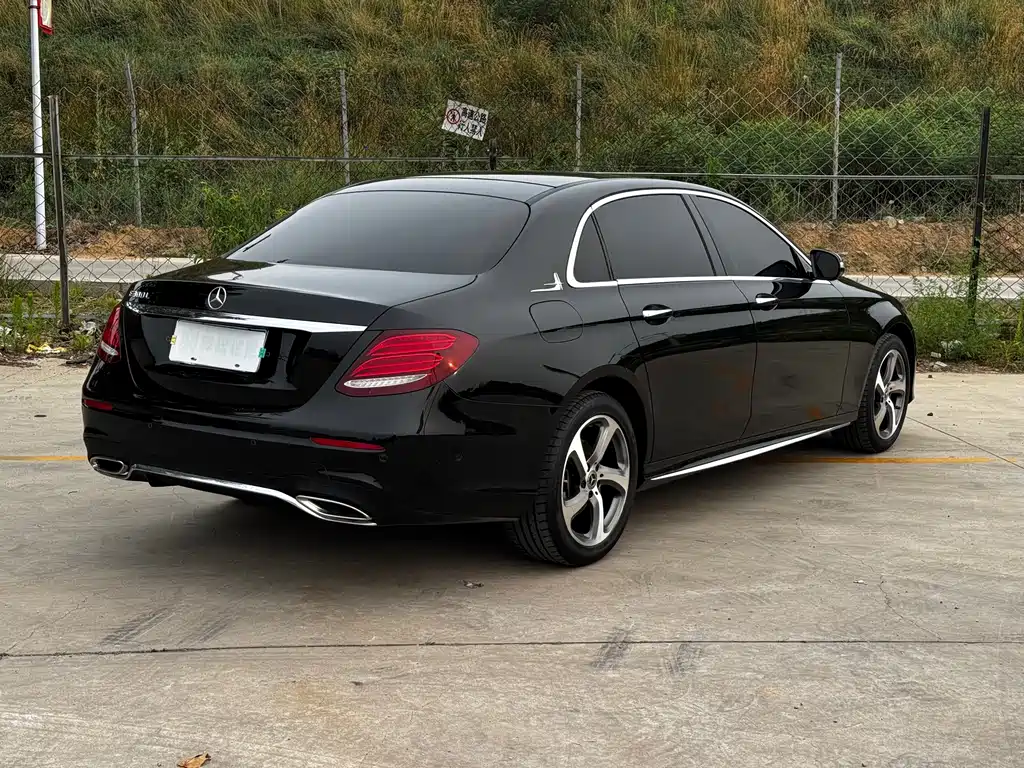 Mercedes-Benz E-Class 2019