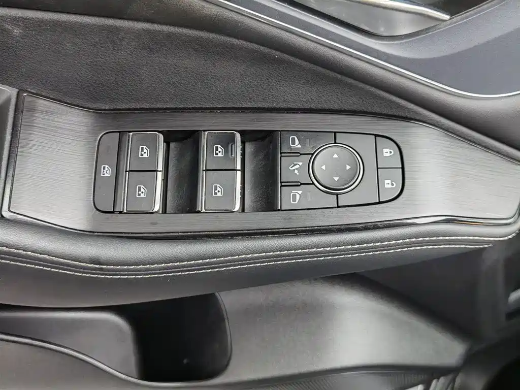 Nissan X-Trail 2021 — фото 9