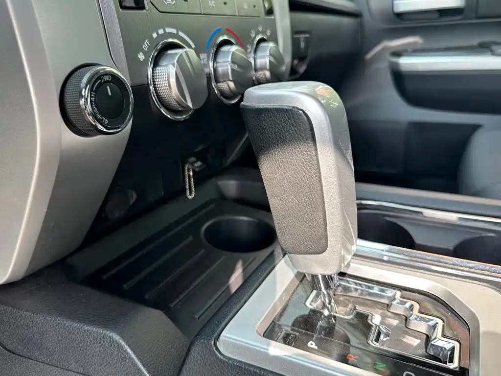 Toyota Tantu 2016 — фото 17