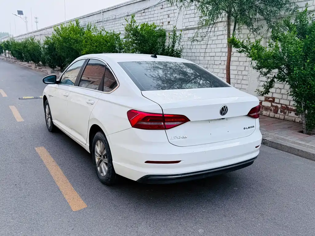Volkswagen Lavida Pure Electric 2021 — фото 3